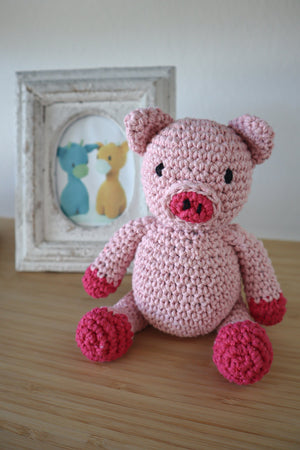 Hoooked Crochet Kit - Piglet