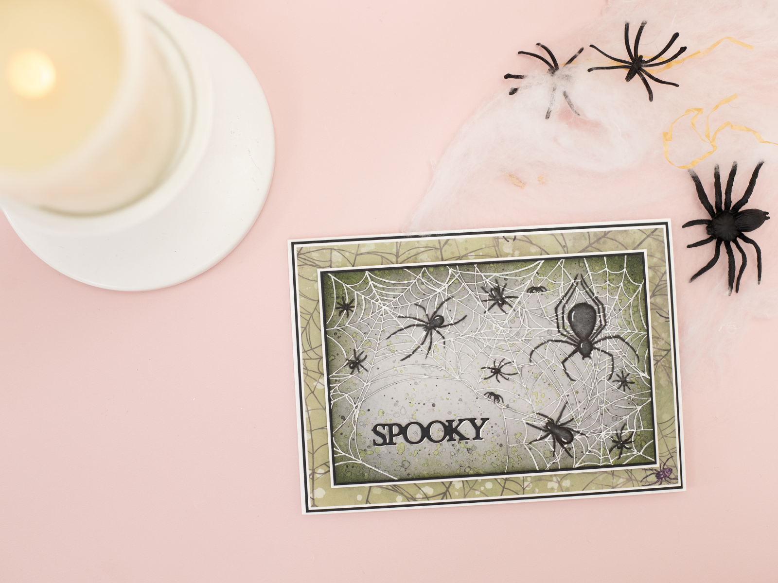 Crafter's Companion 6"x4" 3D Embossing Folder - Spooky Spiders