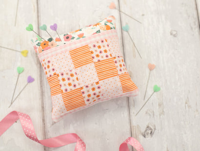 Threaders Make-It Pin Cushion Kit