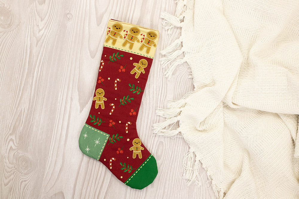 Christmas Stocking and Decorations Crafting Kit - Threaders