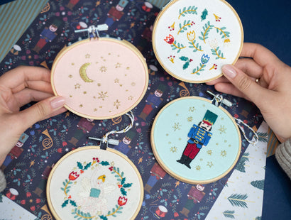 Violet Studios The Nutcracker - Mini Embroidery Hoops/Tree Decorations