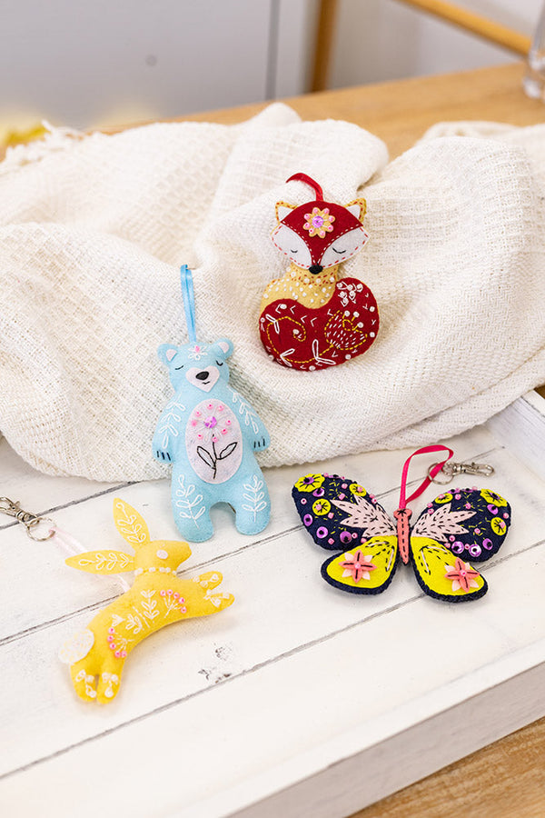 Threaders Felt Animal Keyring Kit Collection